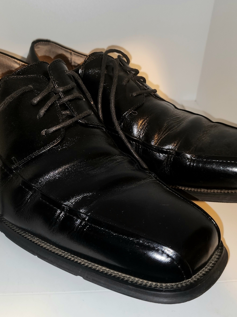 Florsheim Comfortech Men's size 9.5 3E black leather Oxford dress shoes